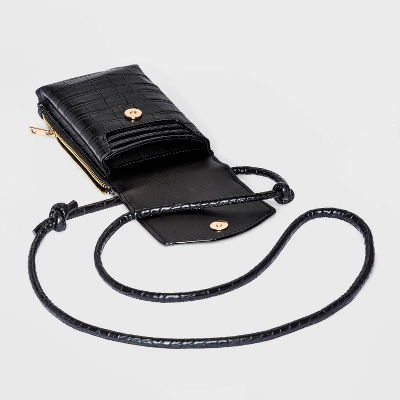 Phone Crossbody Bag - A New Day™ 4 Phone Crossbody Bag - A New Day™ - Image 2