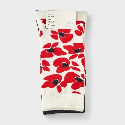 Women's Modern Floral & Geometric Print 3pk Crew Socks - A New Day™ Red/Ivory/Black 4-10 3 Women's Modern Floral & Geometric Print 3pk Crew Socks - A New Day™ Red/Ivory/Black 4-10